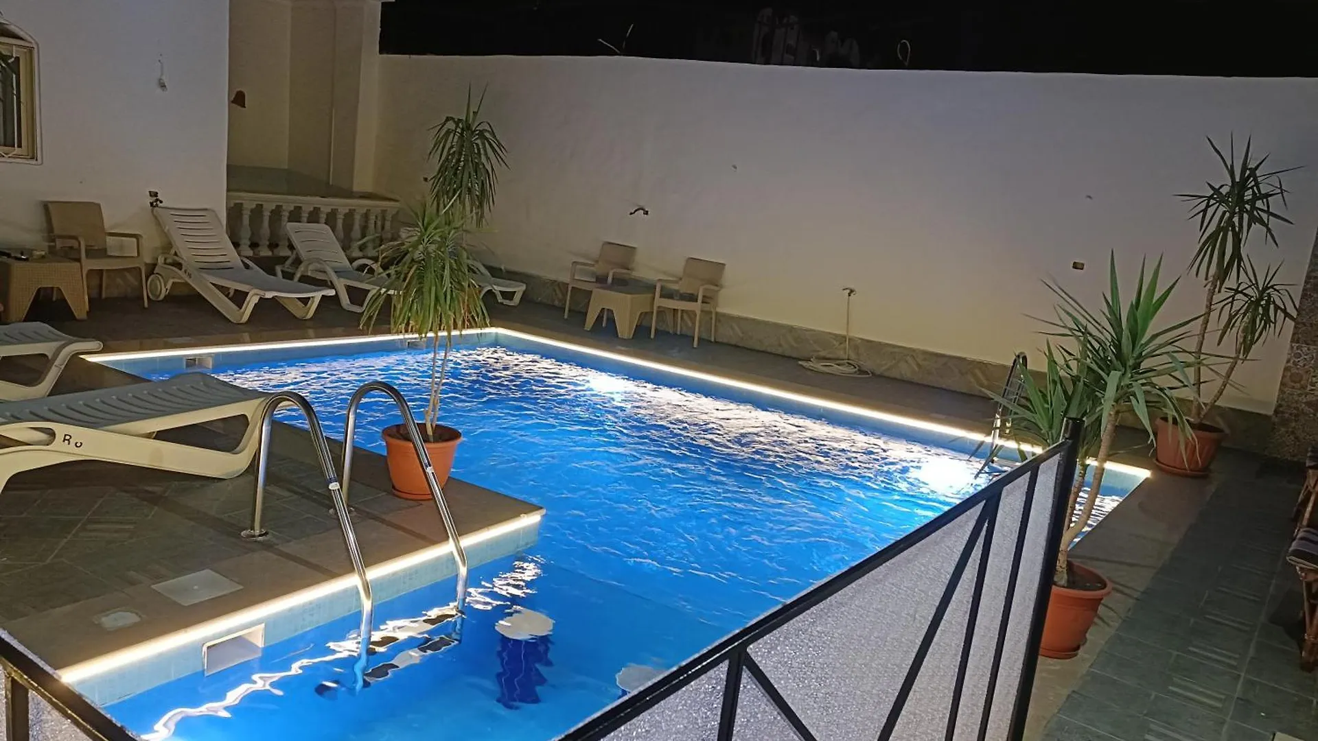 Nile Jewel Suites Luxurious Fully Serviced 2 Bedroom Ap Luxor